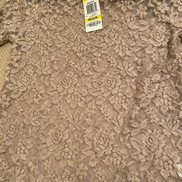 NWT American Rag Cie Blouse Top COLOR TAN SIZE MEDUIM - Picture 4 of 8